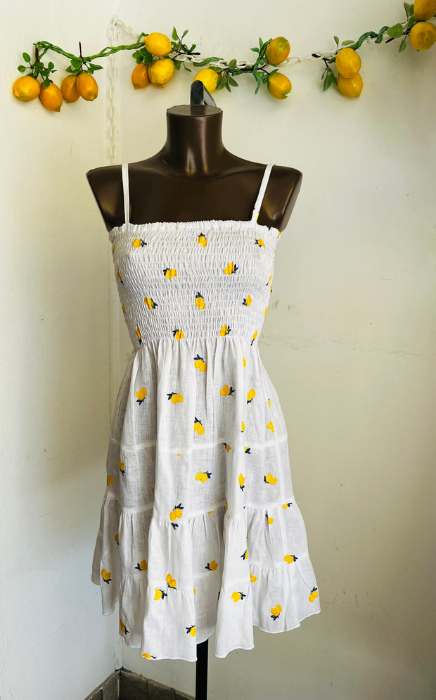 Seppia embroidery lemon