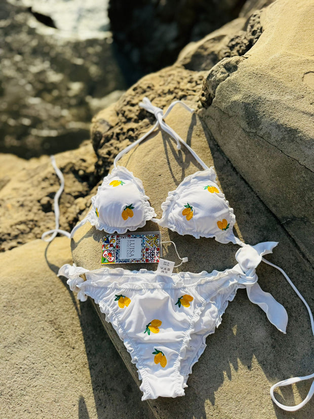Lemon bikini