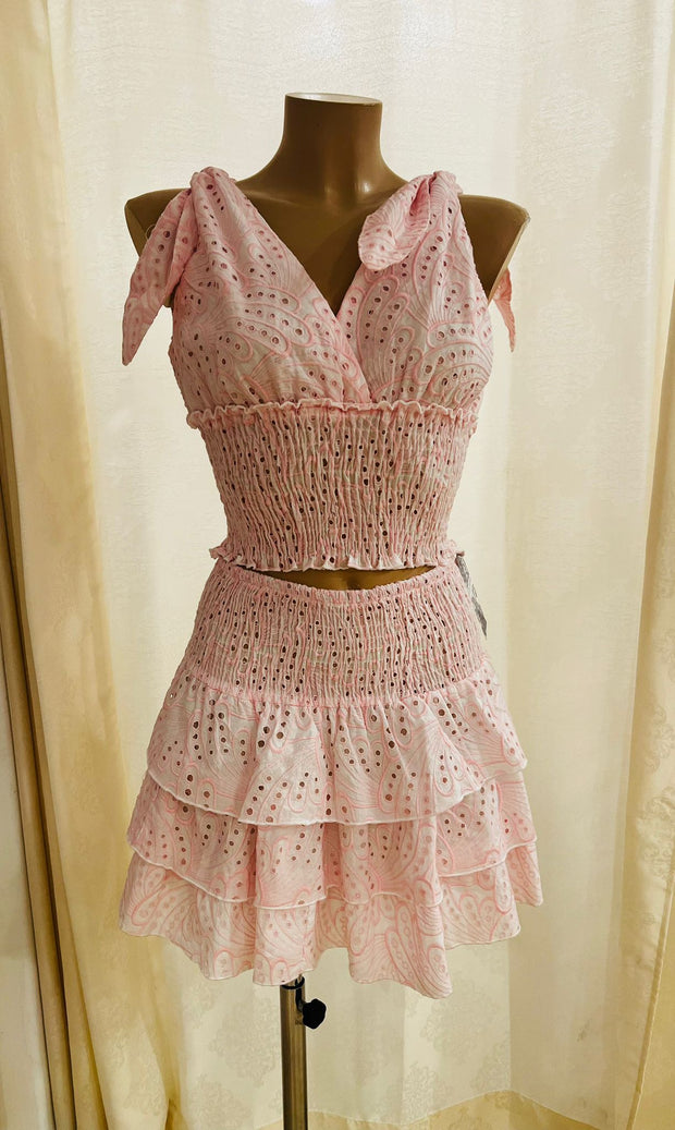 Pink lace set top macaron and daisy