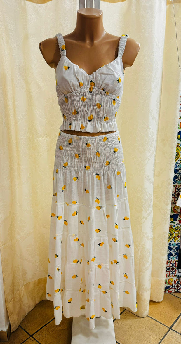 Top and skirt lemon embroidery