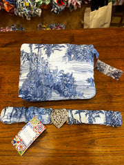 Set pouches and belt strass blue toile de jouy